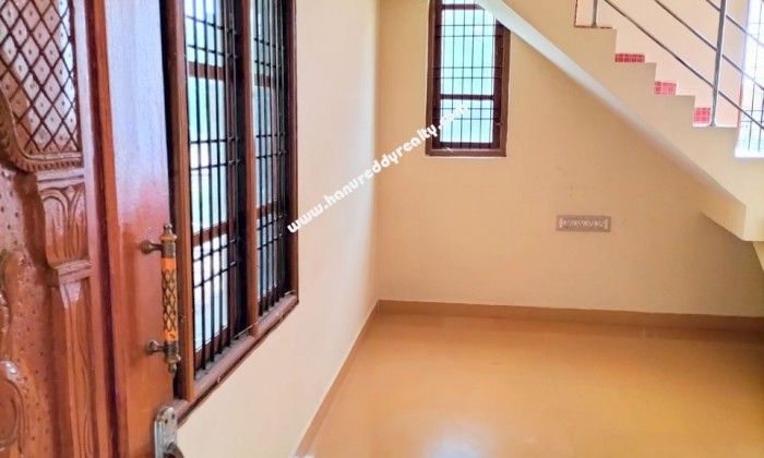 4 BHK Duplex House for Rent in Manapakkam